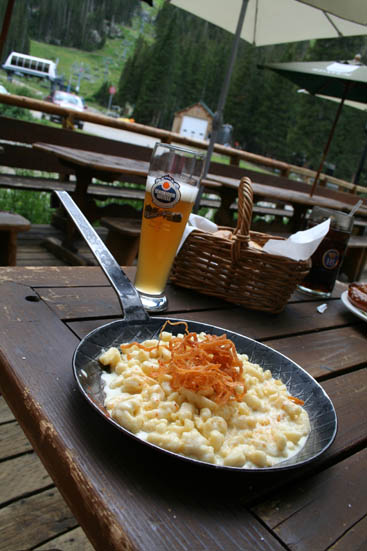 (20 of 20) Spatzle and beer at The Barvarian.