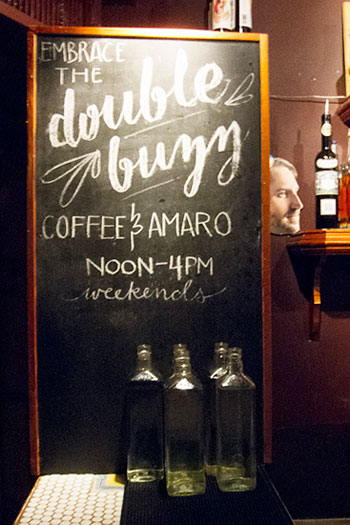 On weekdays, Amor y Amargo’s door opens at 5 PM and cl