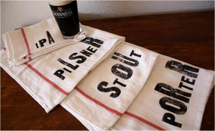 14. NestaHome Beer Towel Set These handsome towels are 